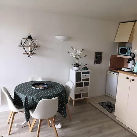 Apartment Face Piscine